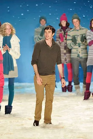 Look 32